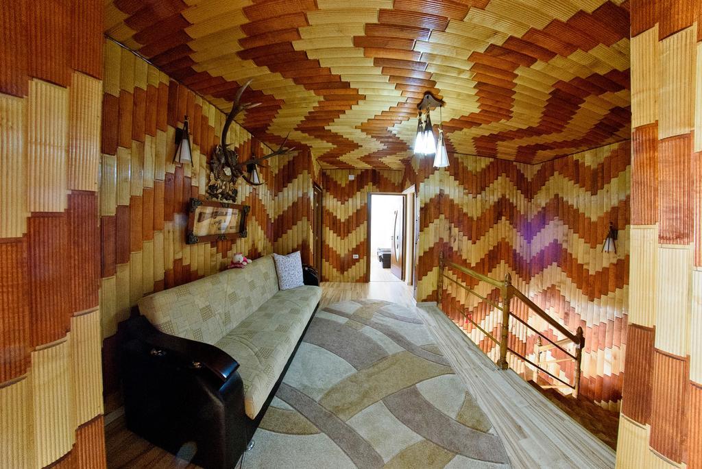 Hôtel La Poale'N Brau à Mînăstirea Humorului Chambre photo